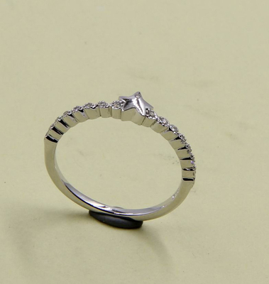 925 Sterling Silver CZ Prong / Pave Setting Unisex Round Stone Rings Dalam 2-3mm Band Sterling Silver Heart Ring