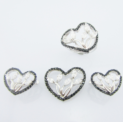 Elegant AAA Grade Cubic Zirconia Stud Earrings Perak 925 Perhiasan Set kalung perak sterling dan set anting untuk pengantin