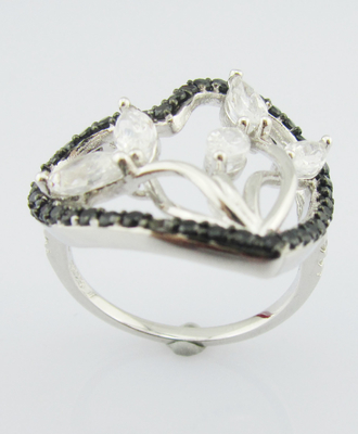 Elegant AAA Grade Cubic Zirconia Stud Earrings Perak 925 Perhiasan Set kalung perak sterling dan set anting untuk pengantin