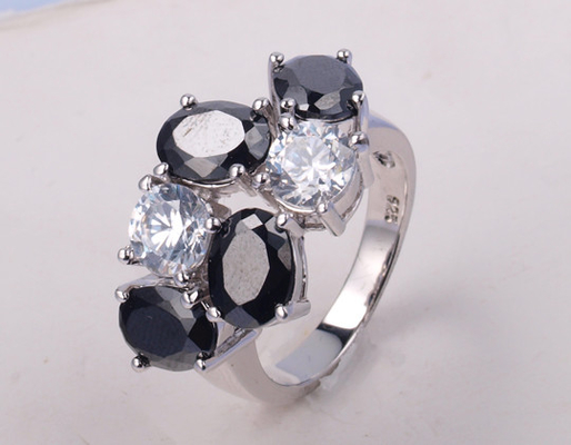 Black Agate 925 Silver Rings Rhodium Plated Untuk Wanita Casual Party Dan Anniversary Wear