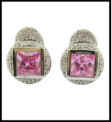 AAA Grade Kubic Zirconia Bentuk Hati Earrings Hypoallergenic Untuk Casual Party Wear