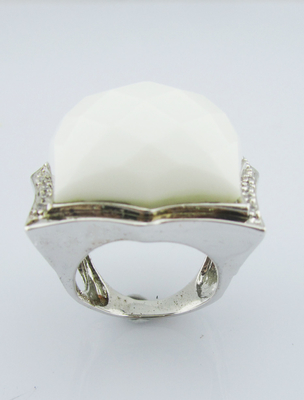 925 Perak Sterling Bentuk Irregular Putih Agate Cincin Untuk Wanita Perak Sterling Cincin Dengan Batu