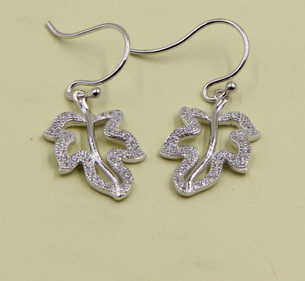 Dancing Flower Earring Elegant 2-5 Gram Sterling Silver Stud Earrings With CZ Stones gadis sterling perak anting Drop
