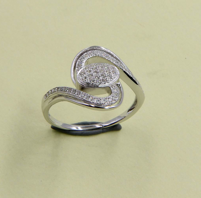 Swirl Elegant Sparkle Round CZ Diamond Simulated Cocktail Swirl Ring 925 Perak Gadis Ulang Tahun Pernikahan
