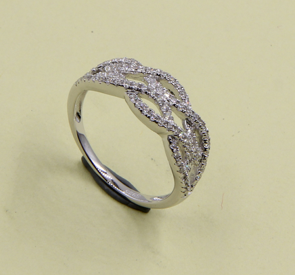 Pave Prong Heart Shape Wedding Band Ring 925 Perak CZ Eternity Band Rings Ukuran 5-10 Sterling Perak sendok cincin