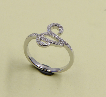 925 Perak Sterling CZ Prong Set Ring Dengan Potongan Bulat Perak Sterling Perak Sterling Perak Sterling Perak Turquoise