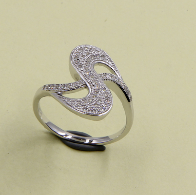 Swirl 925 Perak Sterling Bulat CZ Cincin Perkawinan Dengan Pave Perak Sterling Fashion Cincin Perak Untuk Pria 925