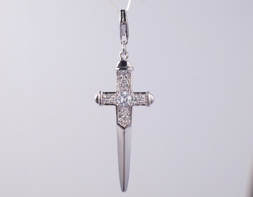 New Cross Koleksi 925 Sterling Silver Religious Pendant dengan berkilau kubik Zirconia es Crossd keluar liontin