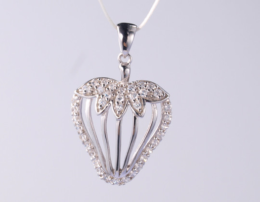 Geometri 18K Gold Cross Pendant dengan Zircon Stones 1.25mm/1.5mm
